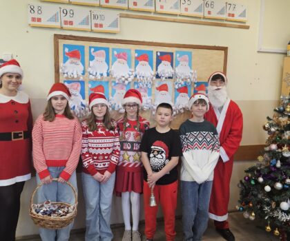 Mikołajkowy Dzień Świątecznego Sweterka 🎅